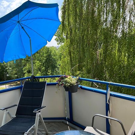 Aquamarin - Charmantes Appartement Mit Balkon Rostock Kültér fotó